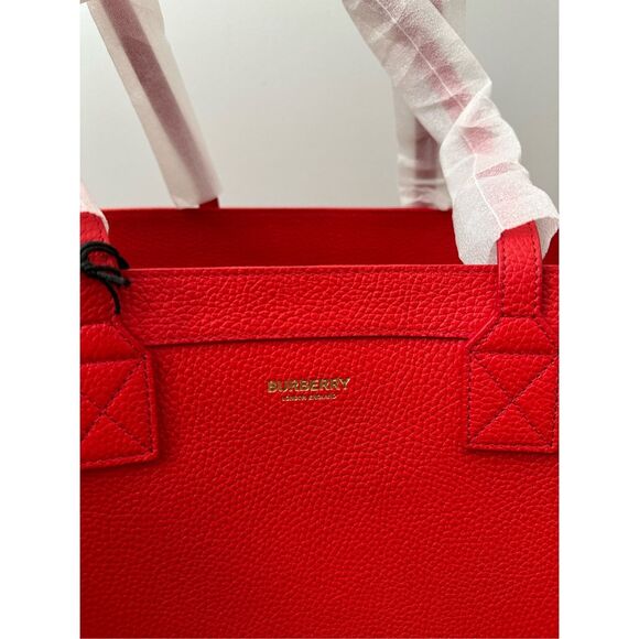 NWT Burberry MD London Nova Check Lining Leather Tote Shoulder Bag Red $1650 - Picture 2 of 10